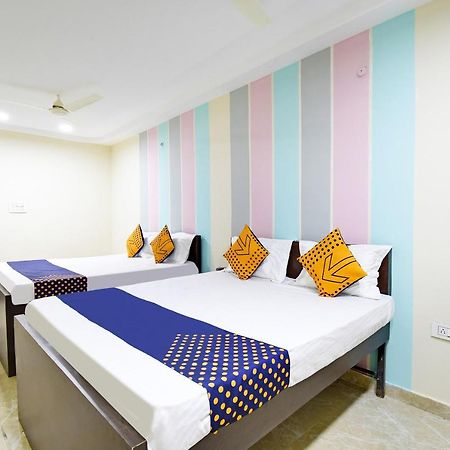 Hotel Spot On 67472 Anant Palace Raj Nandgaon Exterior foto