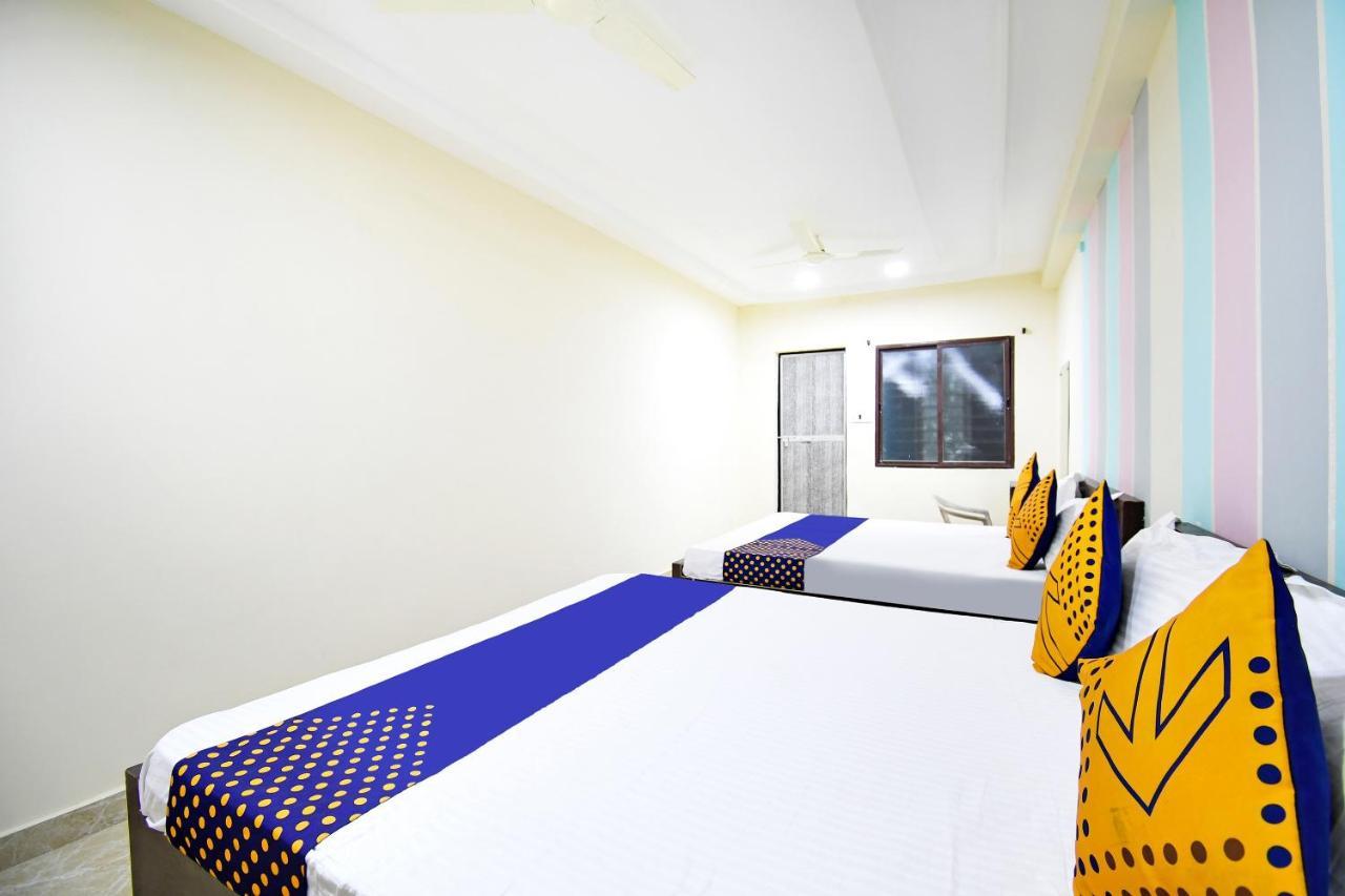 Hotel Spot On 67472 Anant Palace Raj Nandgaon Exterior foto