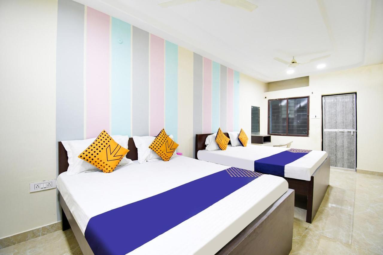 Hotel Spot On 67472 Anant Palace Raj Nandgaon Exterior foto